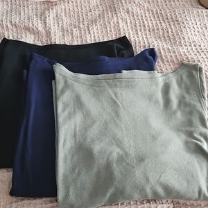 Bundle of GAP Tshirts